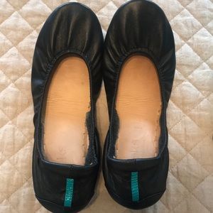 Tieks Matte Black Size 7 Like new